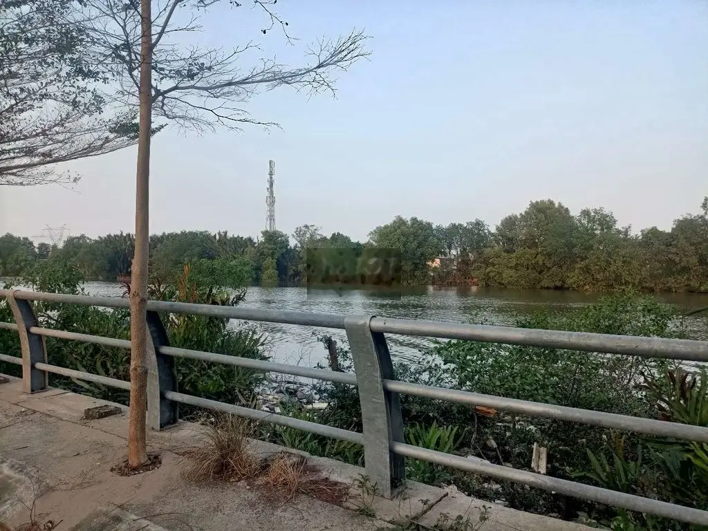 Đất full thổ cư view sông 2 mặt tiền đường xe tải kdc hiện hữu