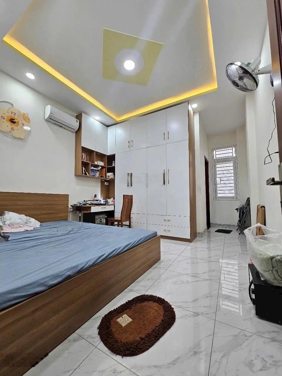 Bán nhà 1 trệt 2 lầu MT đường Võ Thị Sáu p.Đông Hòa Tp.Dĩ An