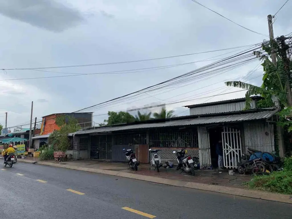 nhà mặt tiền đường sơn thông