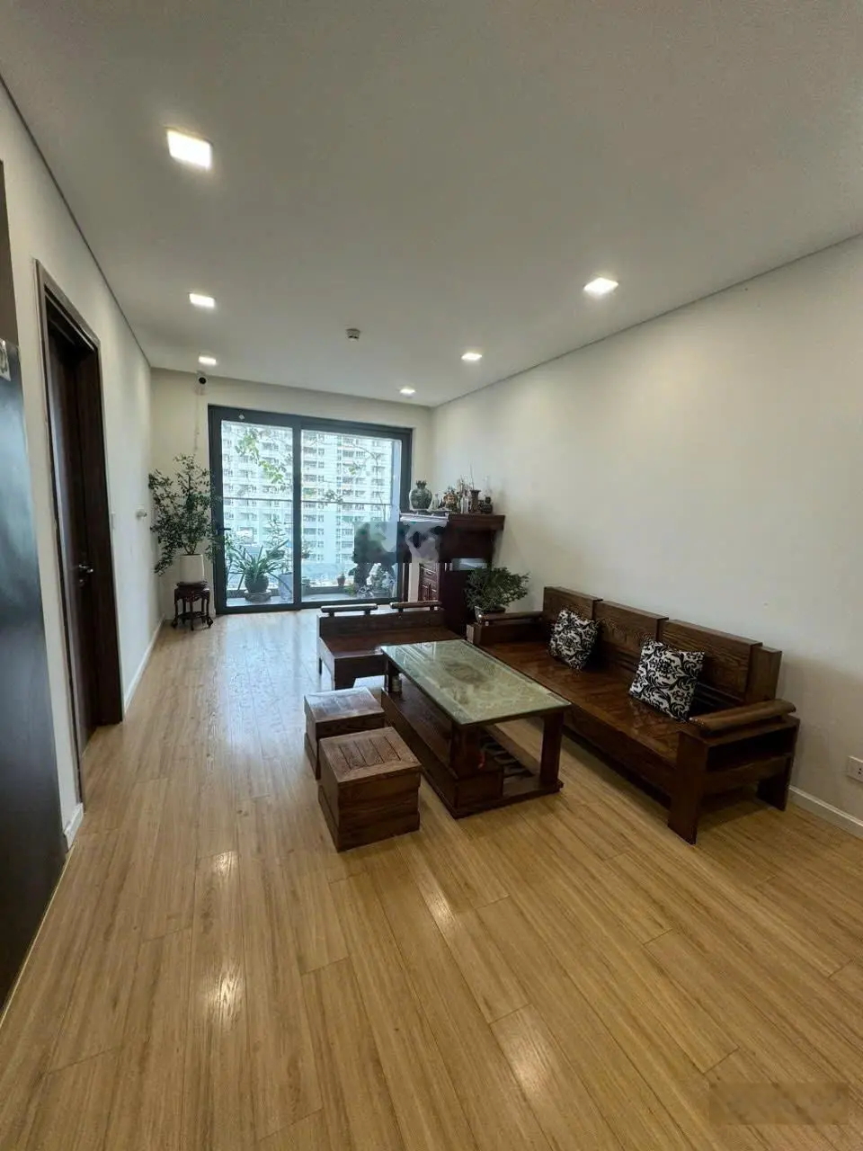 Bán gấp căn hộ 78m2, giá 5,4 tỷ, chung cư Roman Plaza, 2PN 2WC. Liên hệ 0775 246 ***