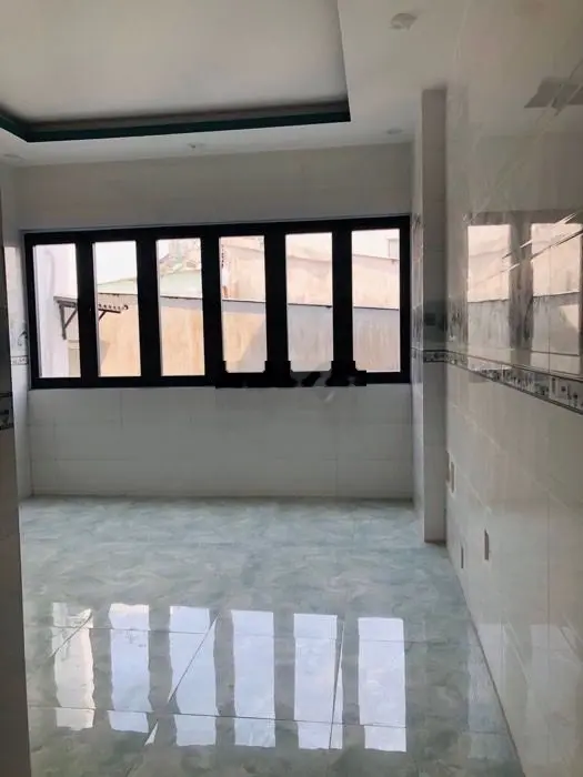 BÁN NHÀ MẶT TIỀN, 80M2-THANG MÁY. HĐ 750 TR/NĂM, GẦN CẦU CHÀ VÀ QUẬN 8