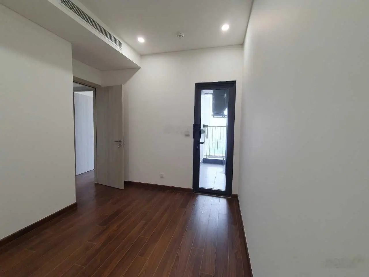 Sos cắt lỗ căn 2PN tòa C Masteri giá 3,6 tỷ