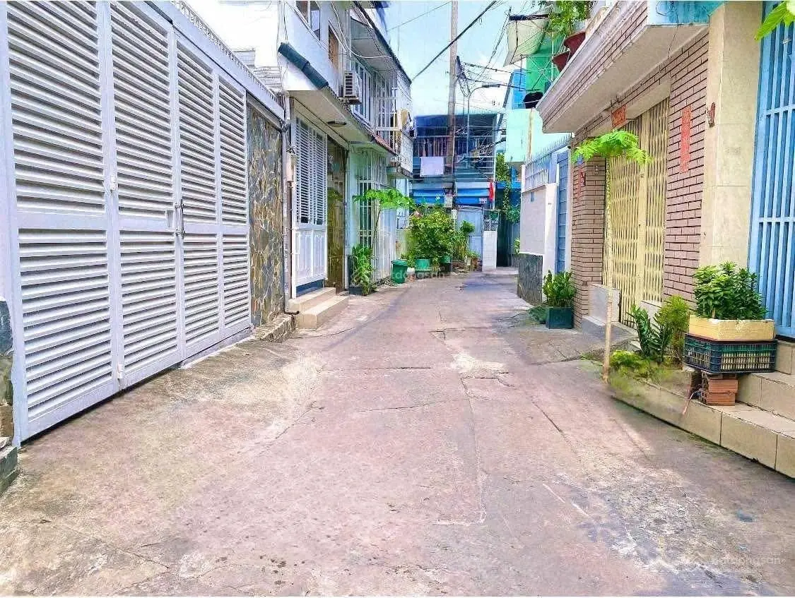 Nhà mới đẹp xvnt - gần chợ thị nghè, giáp q1- 39 m2 có 3pn, sẵn nội thất cao cấp - giá chỉ 4.9 tỉ