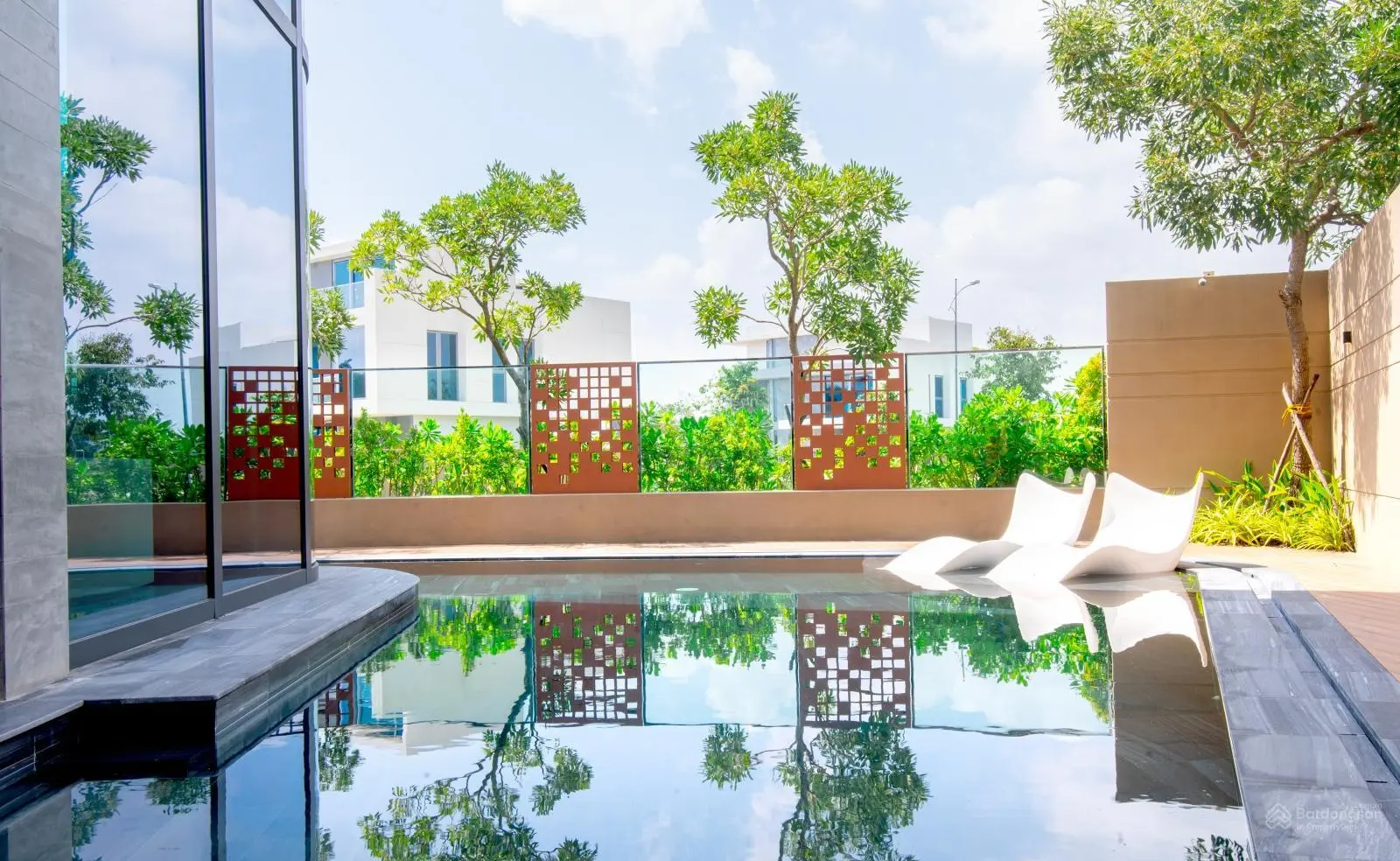 Bán nhà biệt thự tại Regal Victoria, nở hậu giá chỉ 19 tỷ vnd, diện tích 467.7m2