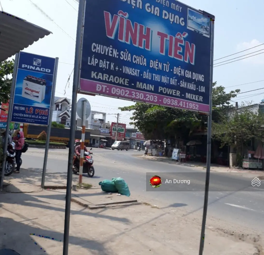 Cần tiền công chứng gấp đất mặt tiền (Ngang 6 dài 42) đường 823D đang trải nhựa 100 triệu mét ngang