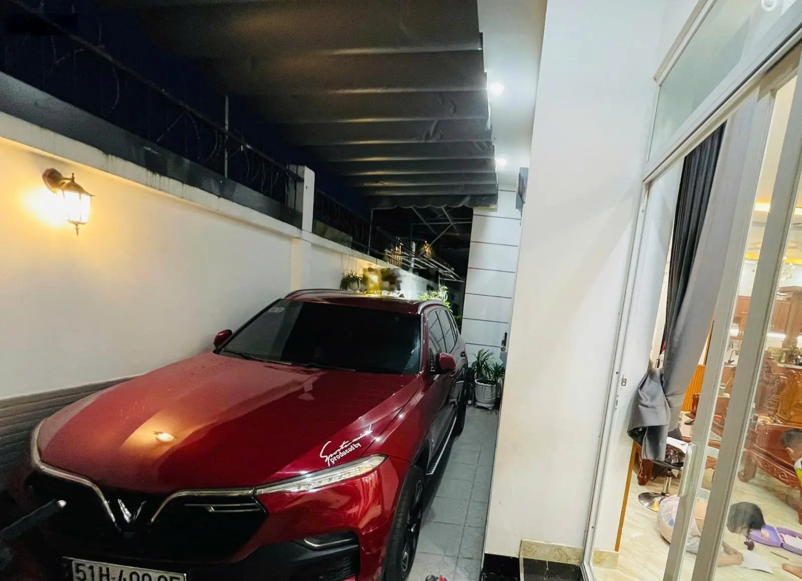 Bán biệt thự 2 mặt tiền Thạnh Mỹ Lợi. 10x20 (200m2) Để lại toàn bộ nôi thất cao cấp. Chỉ 22 tỷ TL