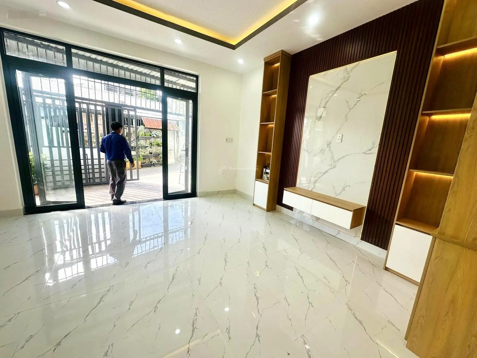 Tổ Ấm Mơ Ước Tại Man Thiện Nhà 2 Tầng Lô Góc 80m2- Thiết Kế Hiện Đại-Giá Nhỉnh 4,5 tỉ