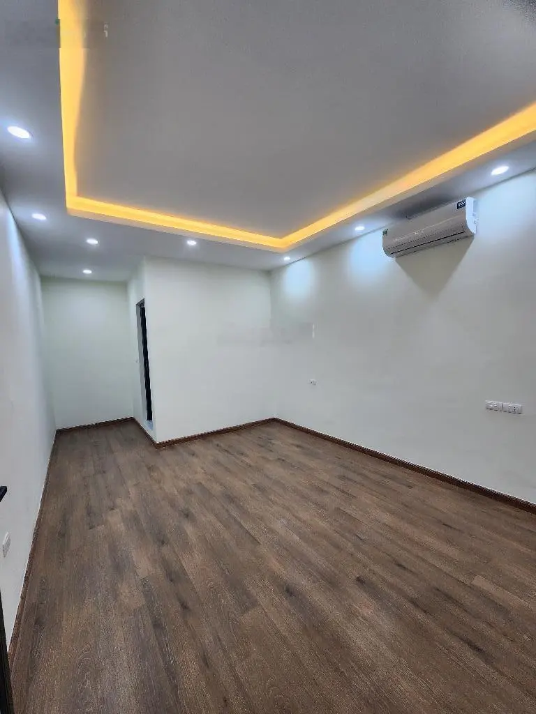 Bán nhà , 44m2, 5 tầng thang máy, giá 8,2 tỷ, Hồng Mai, Hai Bà Trưng, Hà Nội