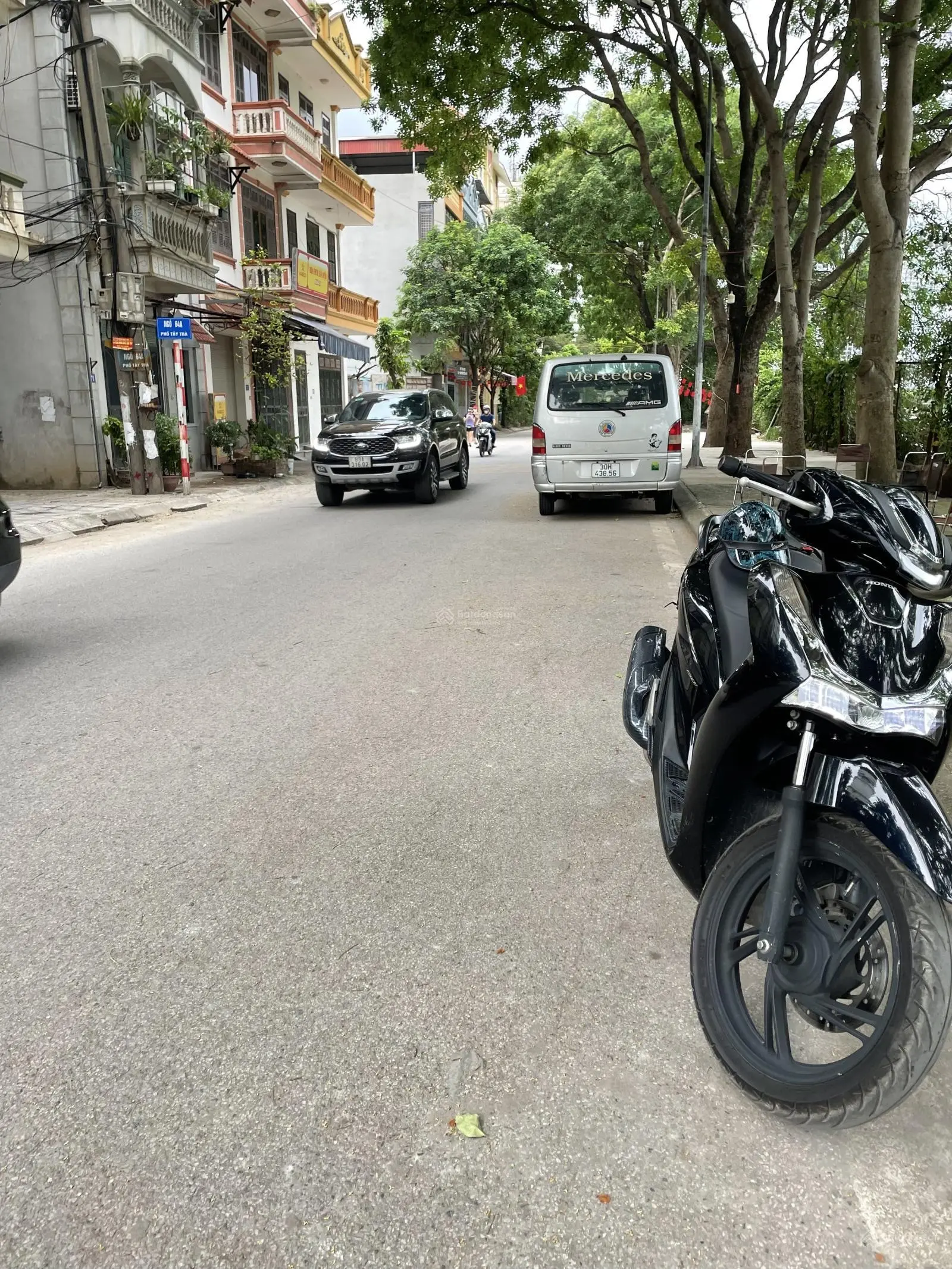 Bán nhà mới king koong - phố Ngũ Nhạc - 10m ra oto - 10phut lên phố cổ - ngõ rộng 5m - oto gần cửa