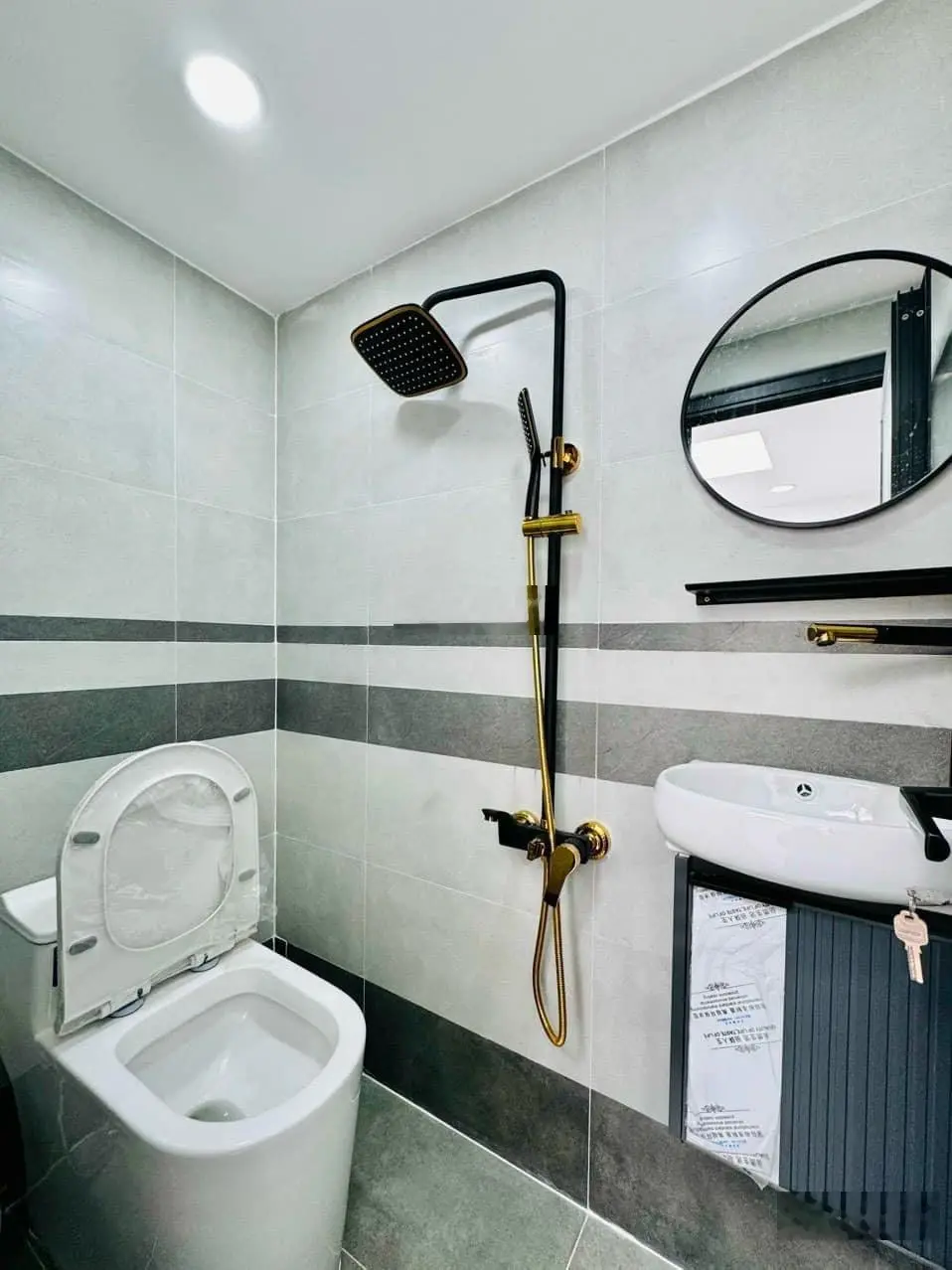 Đầu tư nhà bến xe An Sương tặng nội thất cho KH thiện chí với 60m2 phù hợp cho thuê