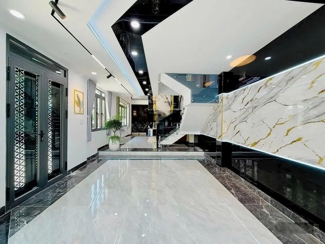 Chính Chủ Bán Gấp Căn Siêu Đẹp Cho Anh Chị Nguyễn Văn Đừng P5 Q5,57.2m2,Giá 7 tỷ 1 Sổ Hồng Riêng