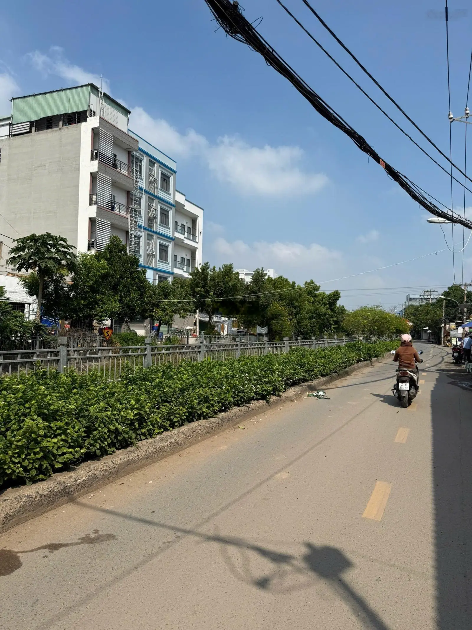 Bán đất thổ cư góc 2 mặt khu phân lô cao tầng An Phú Đông Quận 12