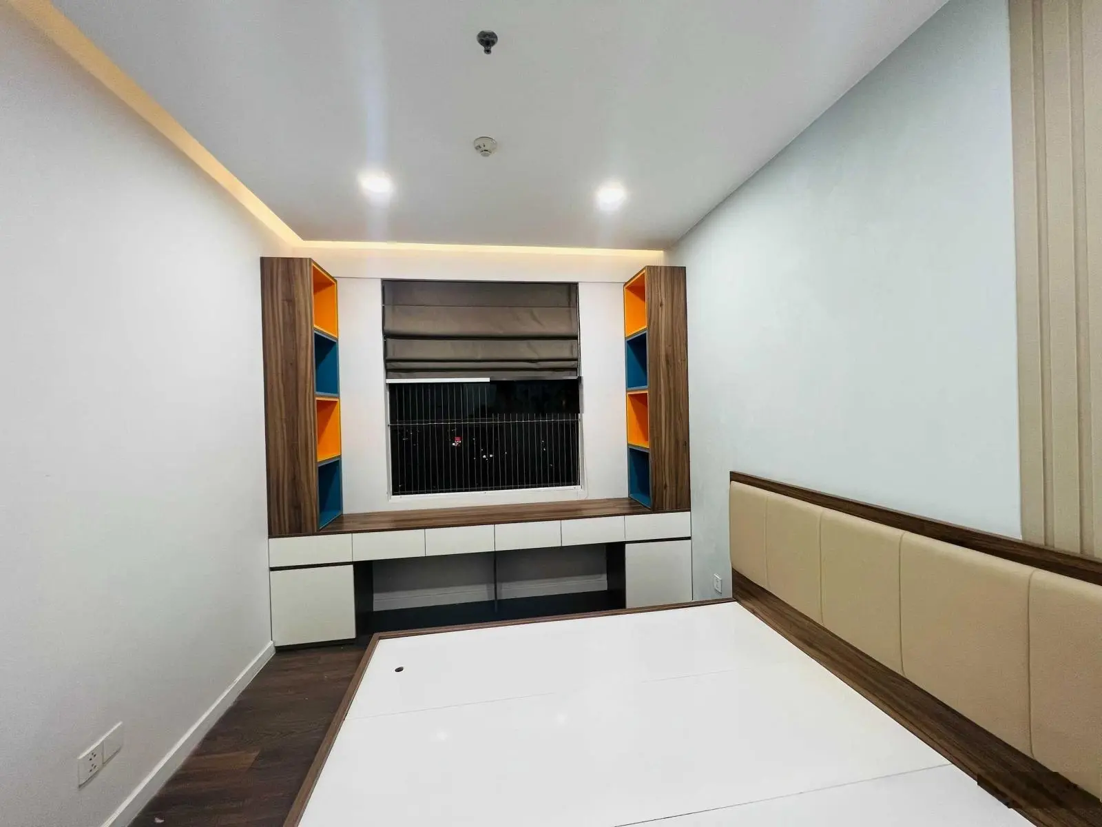 BÁN OPAL BOULEVARD: các căn 2PN 75m2, sổ hồng sẵn, giá deal tốt, chủ thân 2.5tỷ 0931 866 ***