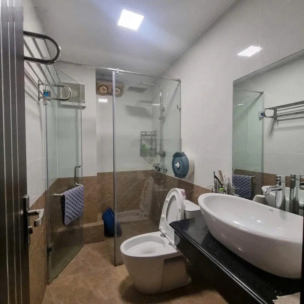 Nhà đẹp chắc chắc 38m, 4 tầng dân xây ngõ thoáng, gần ô tô tiện ích đầy đủ - 5.xtỷ