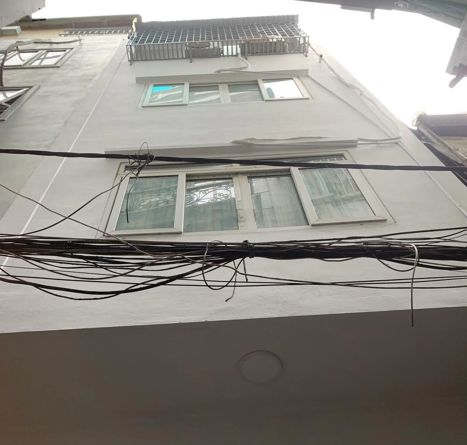Bán nhà phố võ thị sáu- q. hbt - gần hồ- 10m ra ô tô - 20m2- 4 tầng - mt 4m - 5.x tỷ. lh 0933118886