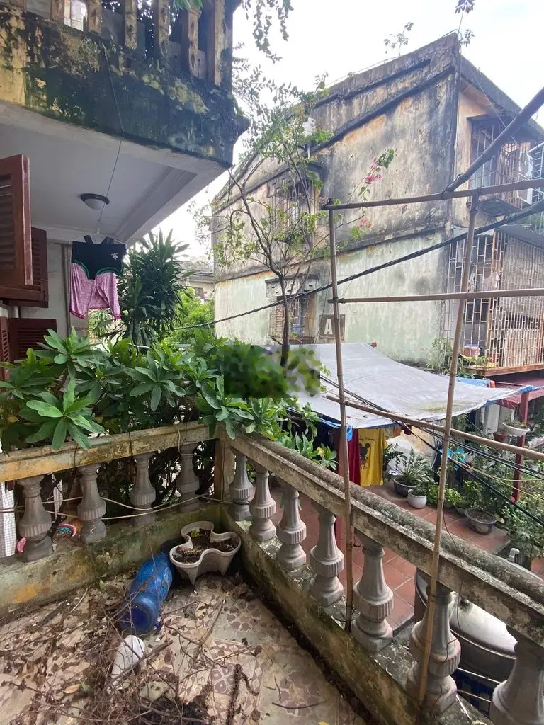 Cần bán nhanh – nhà ngõ thịnh quang – đống đa.