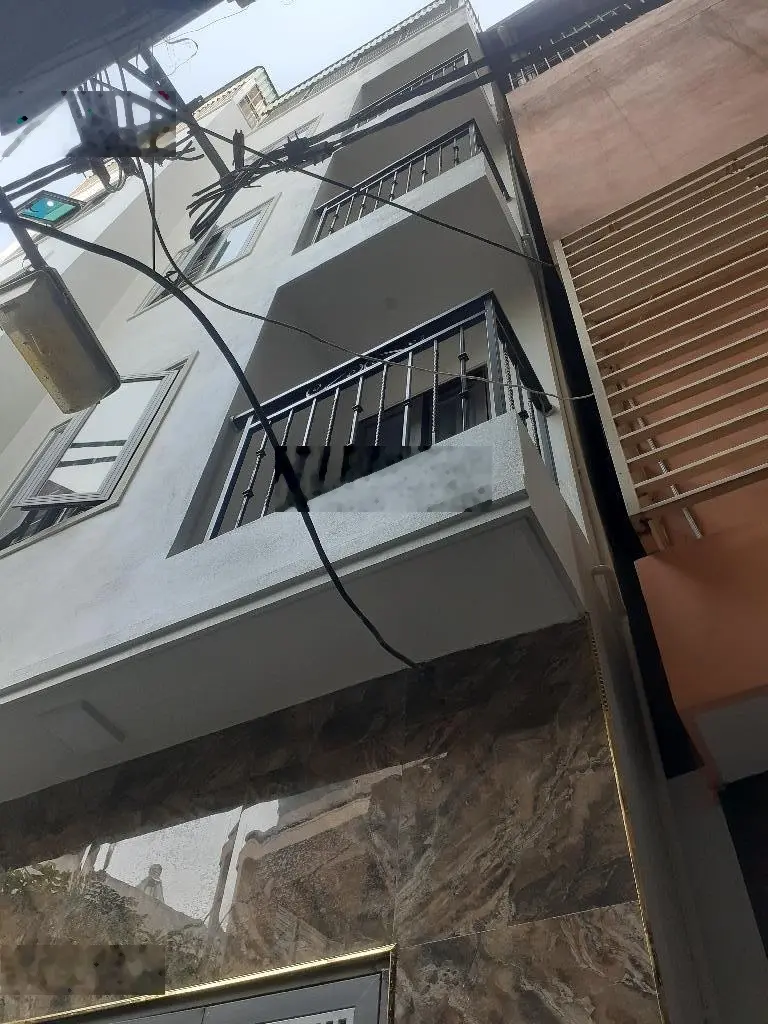 Nhà mới koong - Dương Quảng Hàm - Cầu Giấy - 38m2 - 5 tầng - hơn 9 tỷ - ngõ ô tô