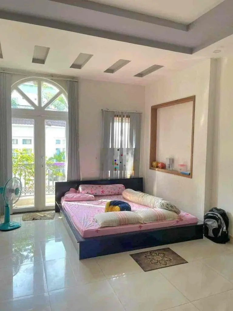 Bán lỗ 500tr nhà hẻm 6m Bùi Thị Xuân, Phường 2, Tân Bình. Giá 3,85 tỷ.
