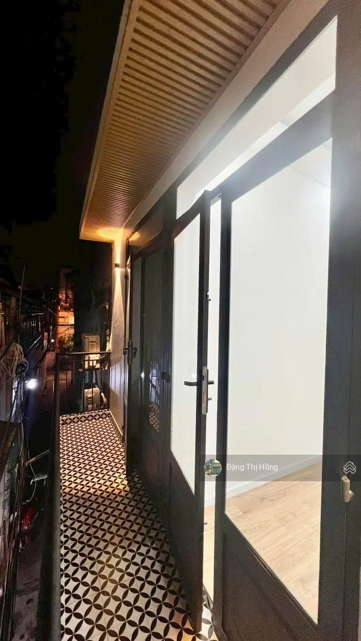 Nhà Phước Kiển 70m2, đường Lê Văn Lương ngay sát chợ Rạch Đĩa, 1T1L 3pn, sổ sẵn đang cho thuê 6tr/t