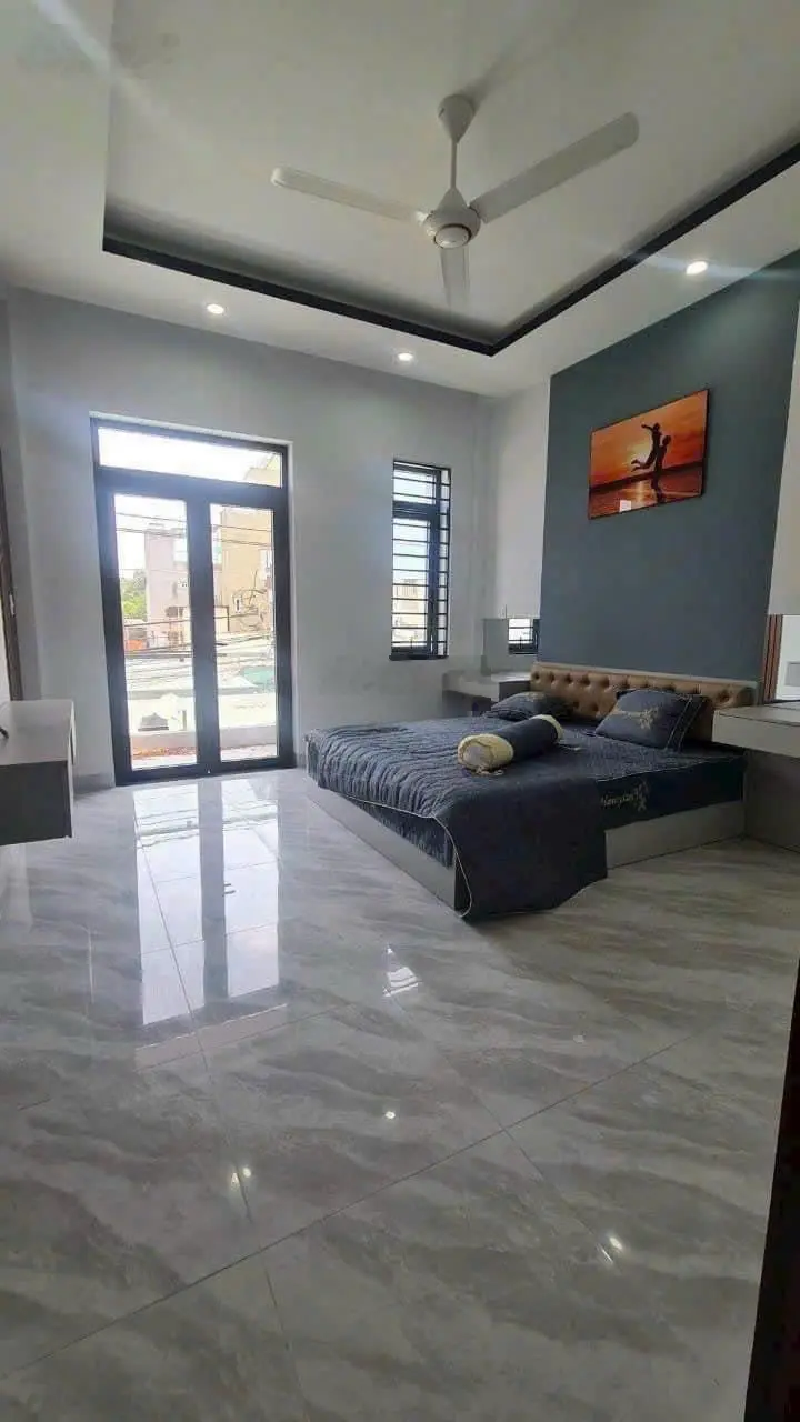 Tin mới nhất hạ giá 700tr còn 4.9 tỷ nhà mới 4 tầng mặt tiền kinh doanh tặng nội thất xịn