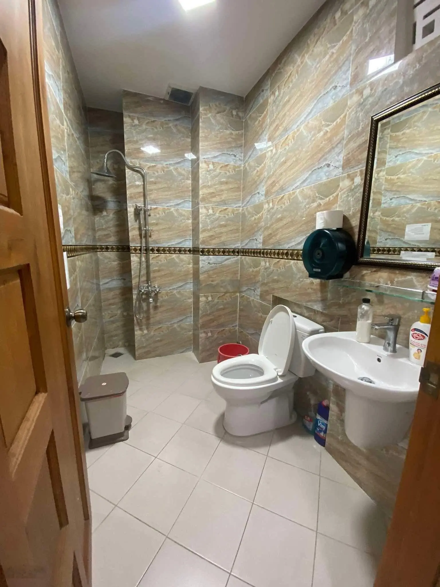 *Mặt Tiền CMT8_Tô Hiến Thành* 7 tầng - thang máy