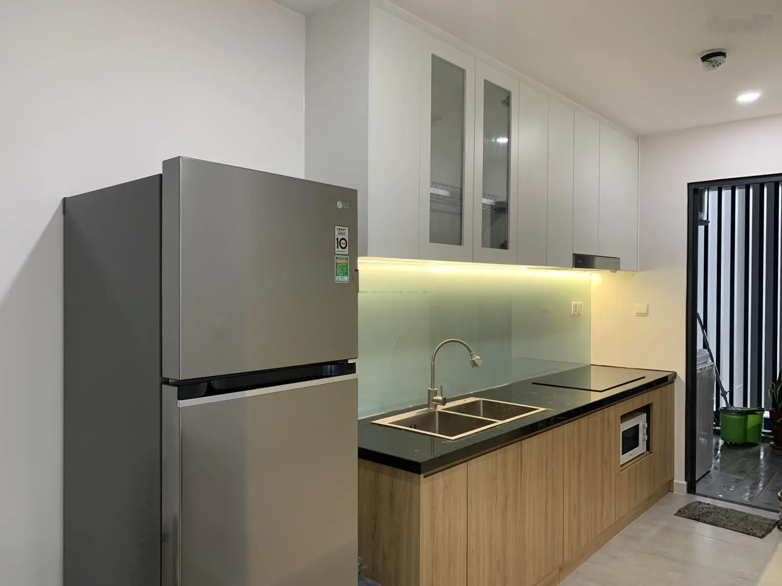 Bán gấp căn hộ Antonia Phú Mỹ Hưng, nội thất cao cấp, lầu trung giá 7 tỷ bao thuế phí