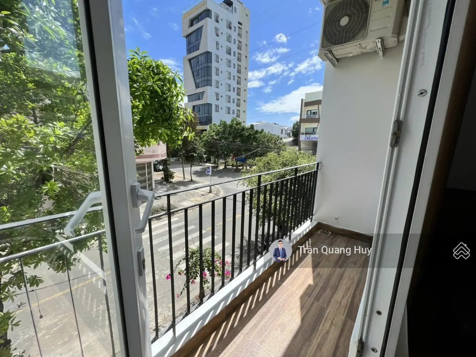 Bán SIÊU PHẨM Lô góc Tòa căn hộ 7 tầng 200m2 ngang 10m, dòng tiền hơn 200 triệu/ tháng