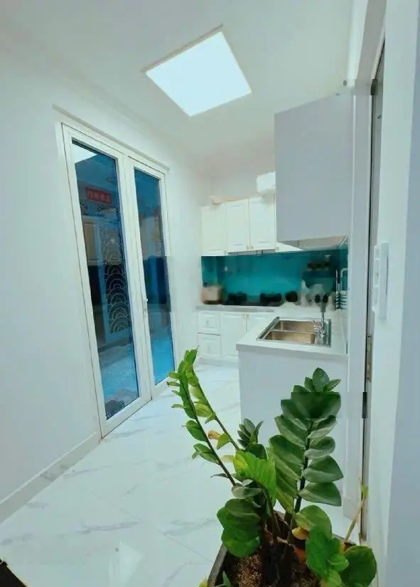 BÁN GẤP - Giảm sâu 300tr, Chỉ 3.2 tỷ - Nhà 3 tầng Nguyễn Thái Sơn P4 - DT 38m2 - Hẻm xe hơi.