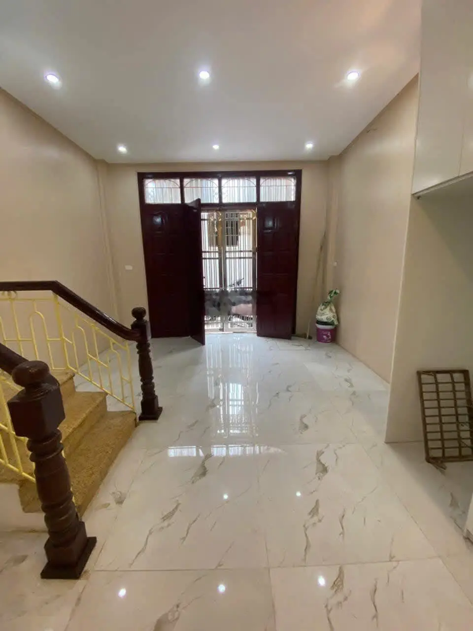 Bán nhà kim giang, đại kim - ngõ nông - ôtô đỗ cửa - tiện ích bạt ngàn - 4 tầng ở ngay - giá 5,95tỷ