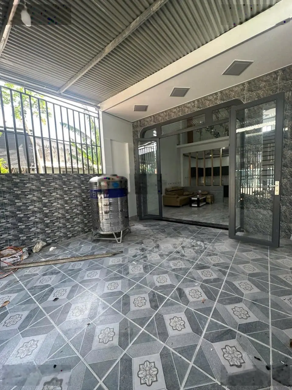 Bán nhà sổ riêng, giá rẻ chỉ 1 tỷ 990 gần trường đại học Công nghệ Trảng Dài