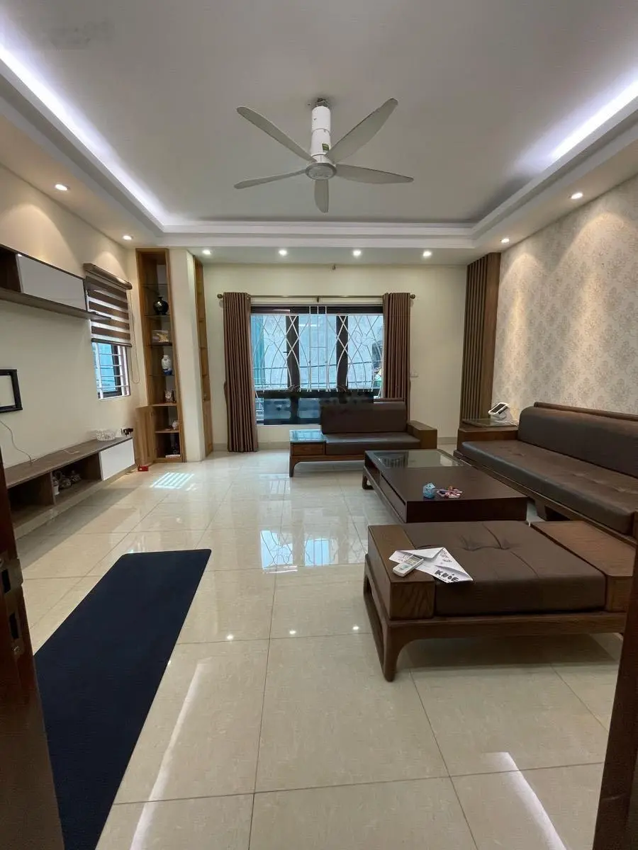 BÁN NHÀ PHẠM NGỌC THẠCH, ĐỐNG ĐA, Ô TÔ, 122M 3T, GIÁ 12.5 TỶ