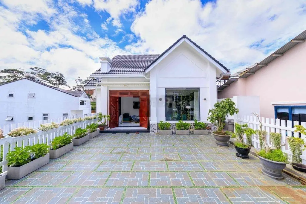 Góc 2mt Gio An 300m2 2 tầng cách trung tâm 1,5km có HĐ thuê 30tr/thg
