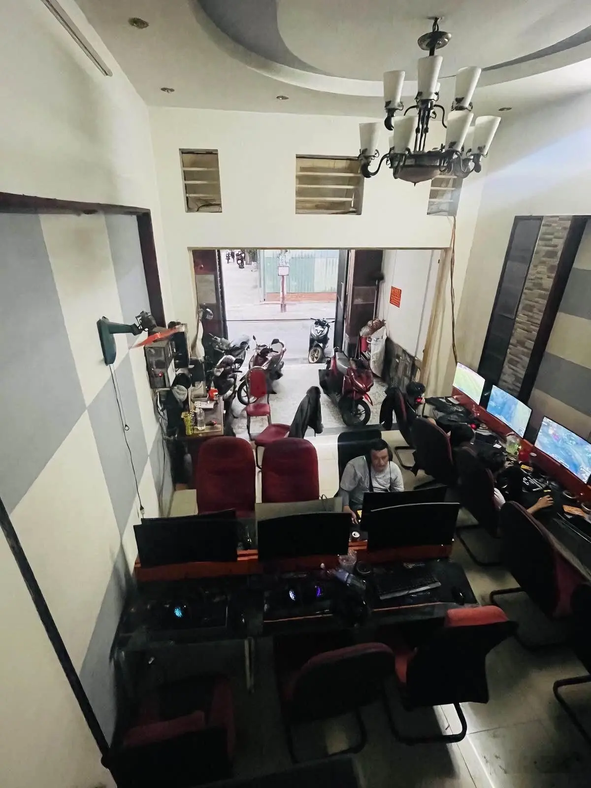 Cần bán nhà cho thuê 22tr/tháng, Đ. Tôn Thất Thuyết, P. 3, Q. 4 - Giá 2tỷ950/65,3m2, gần trường học