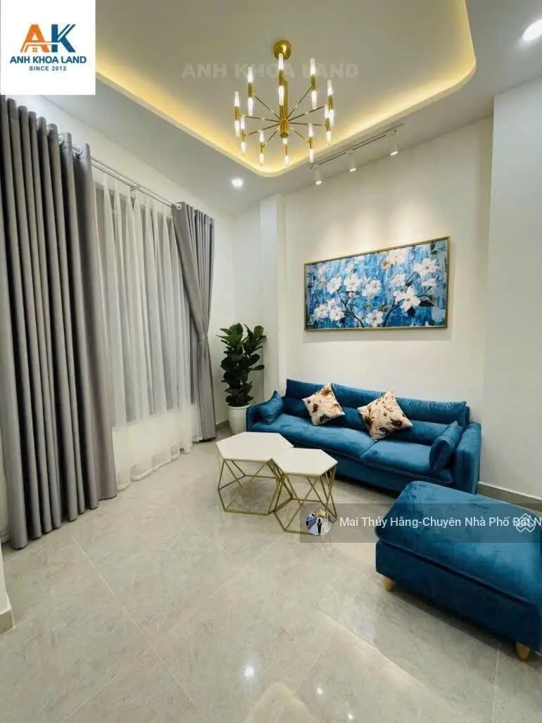 Hiếm - bán gấp nhà đẹp 1T2L TK hiện đại ngay TT Thủ Đức - ngang 8 - giá 8.2tỷ TL ôtô đậu trong nhà