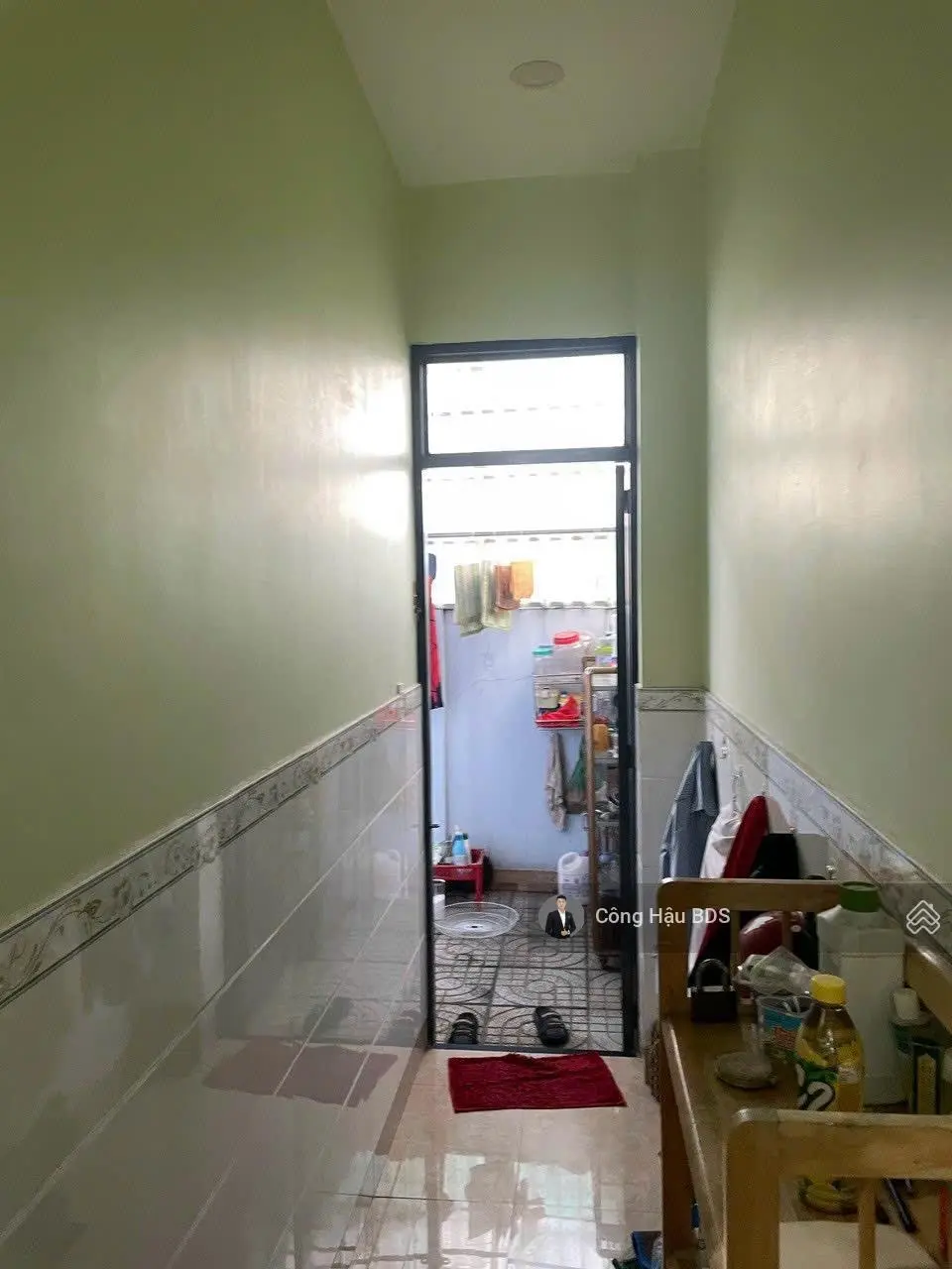 Nhà Trệt- 2 Lầu Gần Ngã Ba Cây Điệp. Tp. Dĩ An. DT: 166M2. Gồm 4 PN- 3WC. Giá: 3.35 Tỷ TL