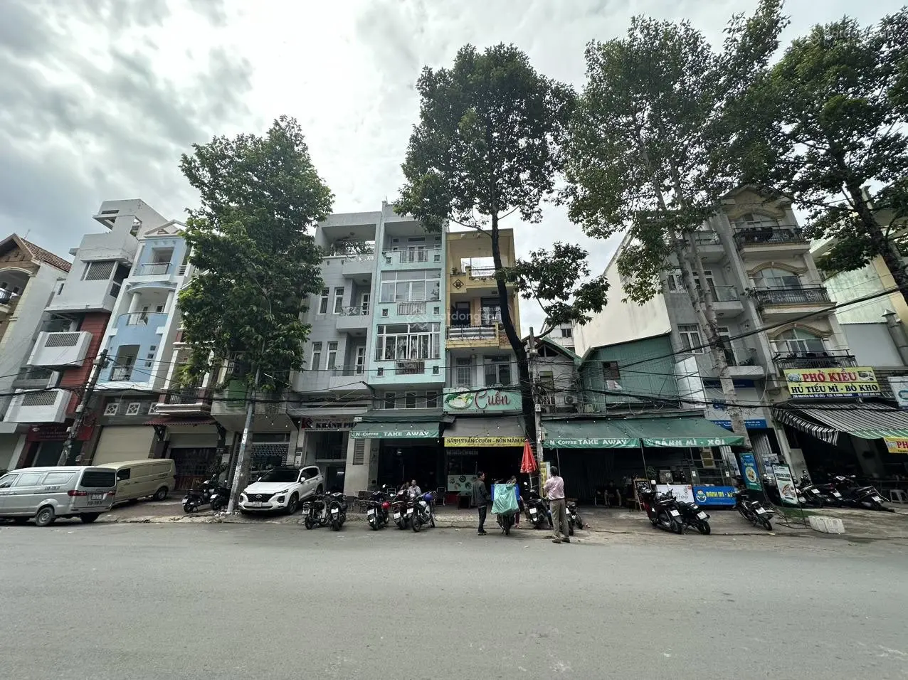 Bán nhà phố mặt tiền kinh doanh Nguyễn Gia Trí (D2), (4x20m) vuông vức, 4T 8PN. Cho thuê 39tr/tháng
