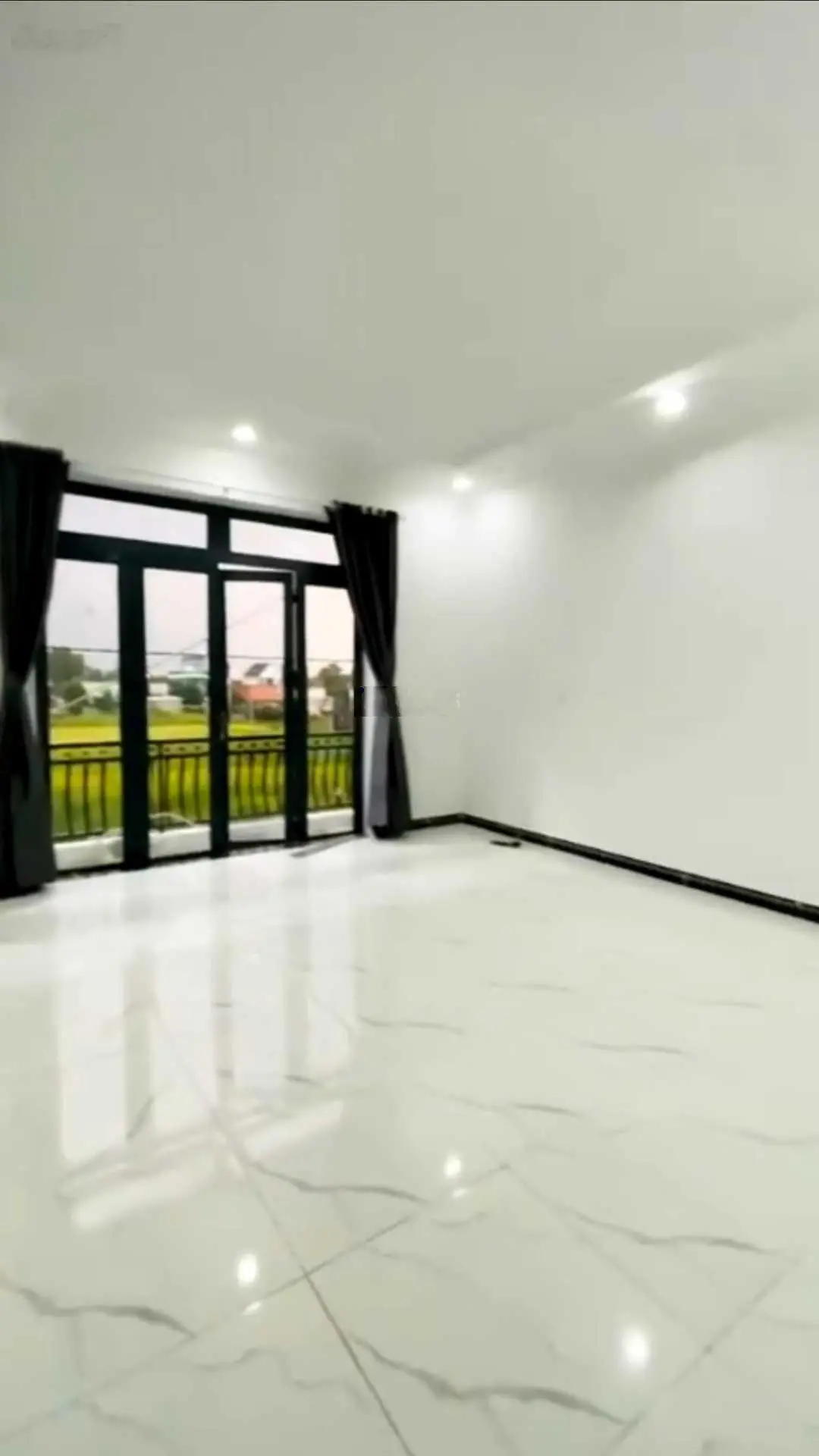 Bán gấp căn nhà Bình Chánh. Diện tích: 85,7m2 sổ hồng riêng