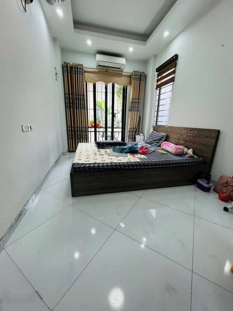 Bán nhà phan Đình giót dt 35mx 5 tầng giá 4.9 tỷ