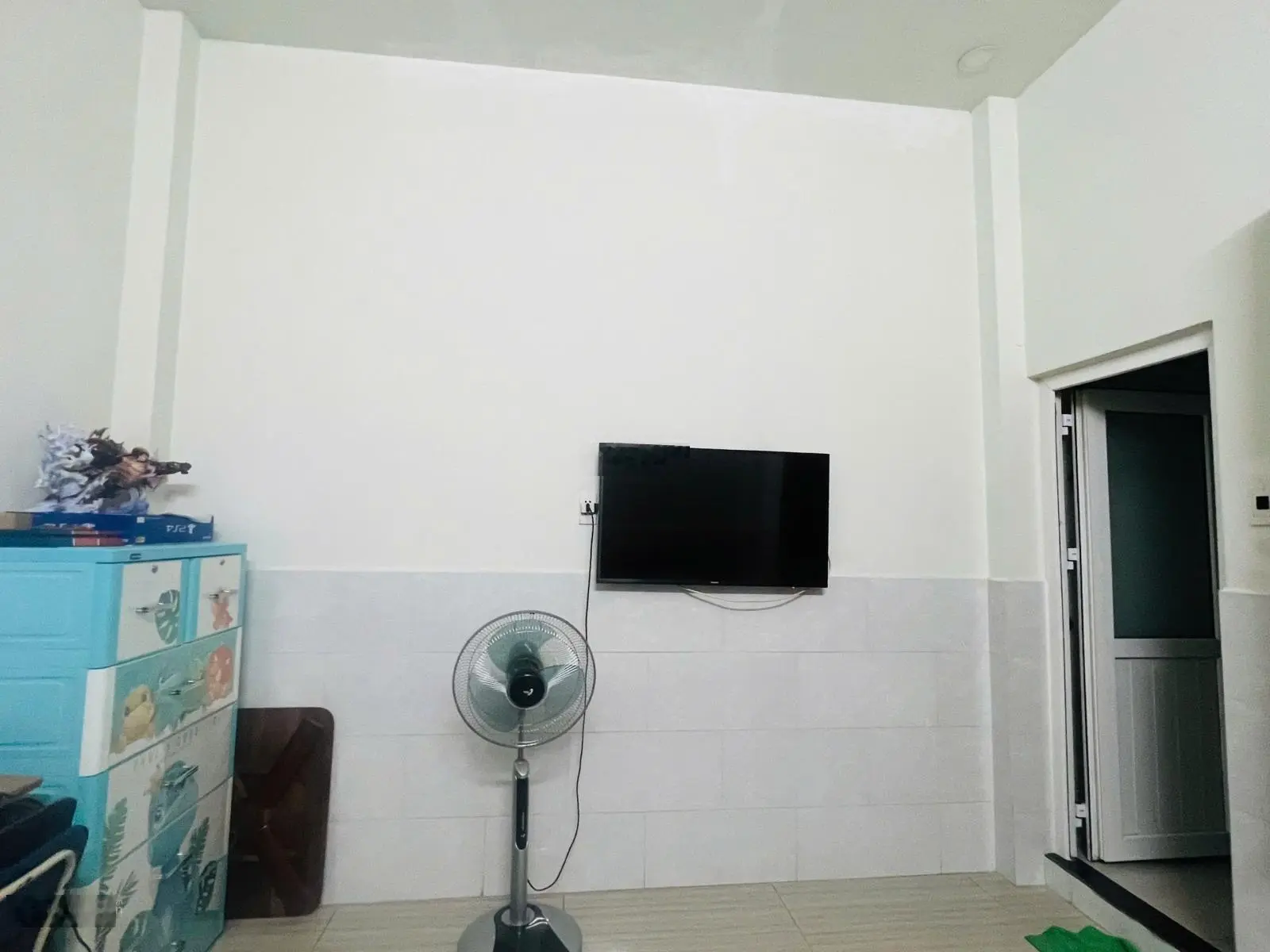 Nhà hiếm, DT 64m2 - sát khu An Dương Vương - Lý Chiêu Hoàng, hẻm xe hơi 8m, chỉ 6 tỷ 6 TL