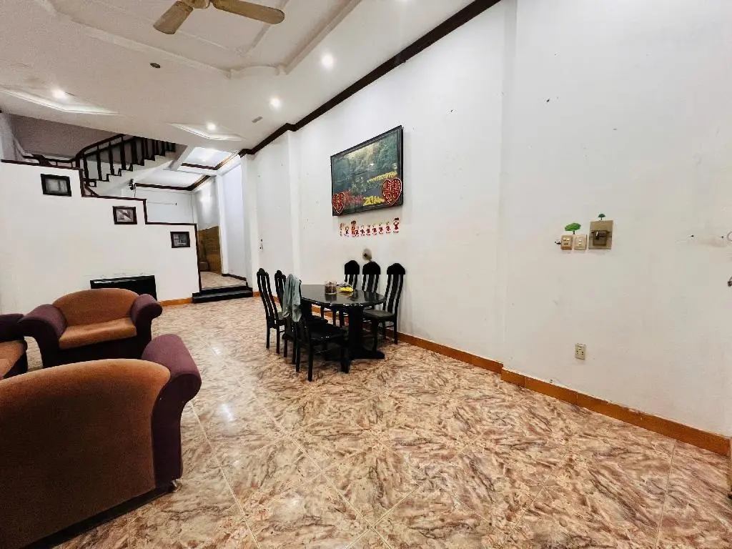 GẤP BÁN NHÀ 3 TẦNG 140m2(5x28m)hẻm 12m xe tải quay đầu Phạm Văn Bạch,P15 chỉ 12 tỷ còn thương lượng
