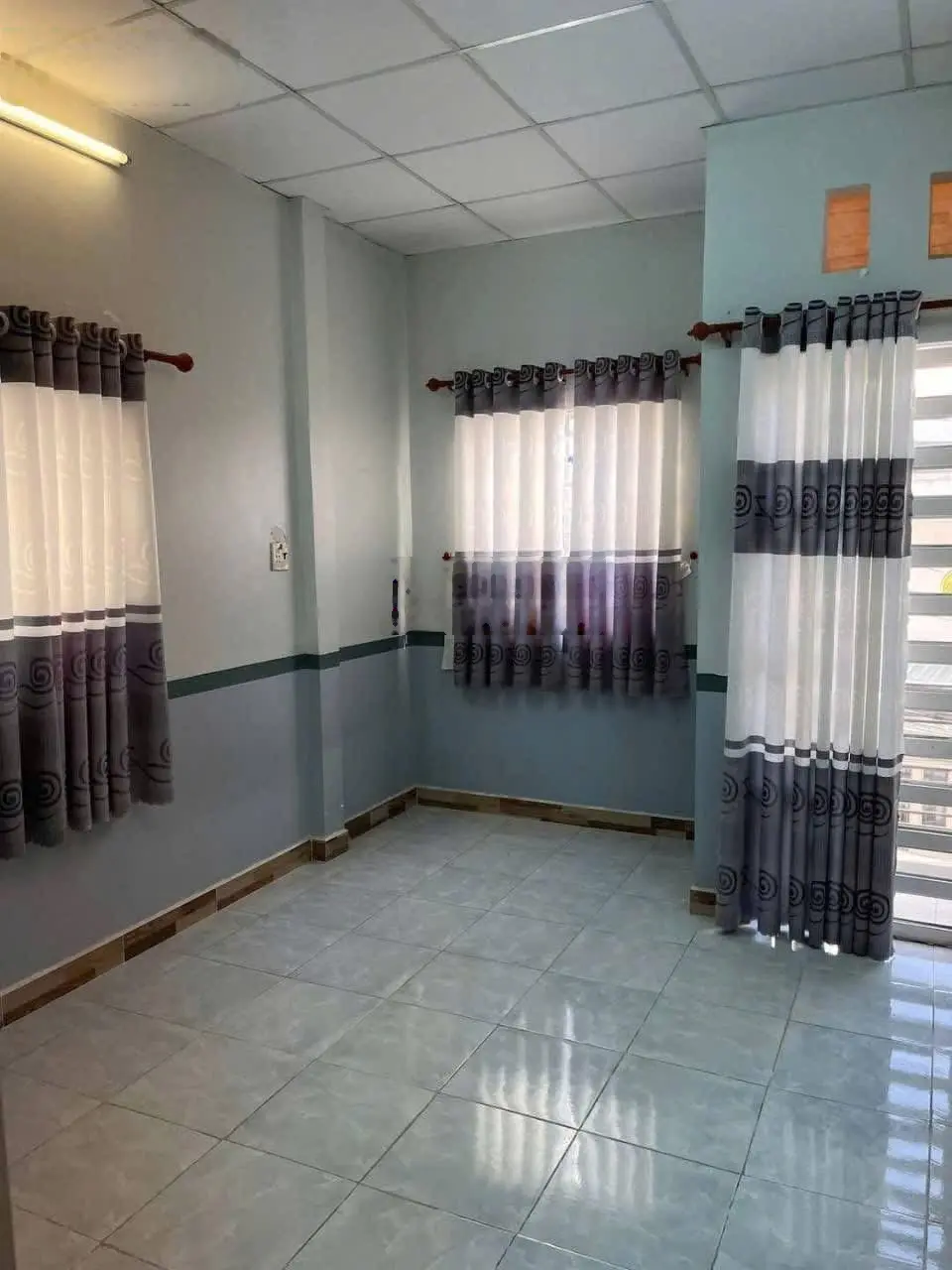 Bán Nhà Phố tại Tây Hòa, 2,85 tỷ, 80m2, 3PN + 2WC + bếp, Gần Chợ Và Trường Học , Cho Thuê ,Đầu Tư .