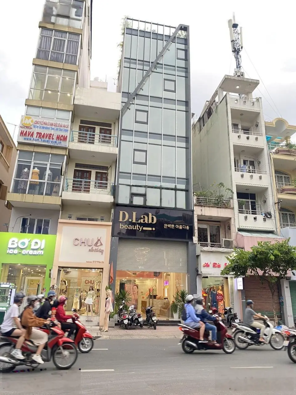 Bán Nhà 7 Tầng Vị Trí Đẹp Mặt Tiền Nguyễn Thiện Thuật - Quận 3 - (4,2x12m) - HĐT: 100TR/TH - 23 Tỷ