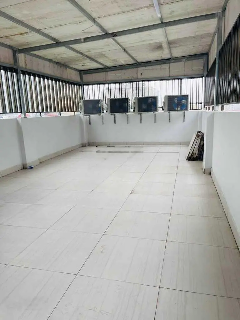 Bán tòa chung cư mini mới tinh - 26 phòng cho thuê - gần đại học Hà Nội. 8 tầng - 83m2 - giá 19 tỷ