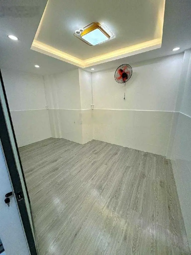 Bán nhà ngay mặt tiền Huỳnh Tấn Phát Q7 - 45m2 - chỉ 3 tỉ hơn thương lượng chính chủ