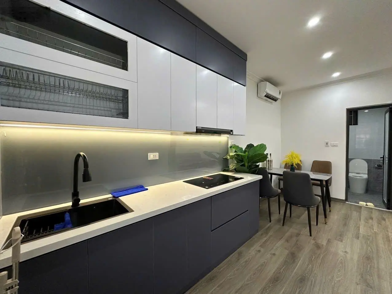 Vip KĐT Đại Kim 75m2 nhà đẹp - full nội thất - ở ngay - hàng xóm Aeon - tiện ích ngập tràn. 3.5tỷ