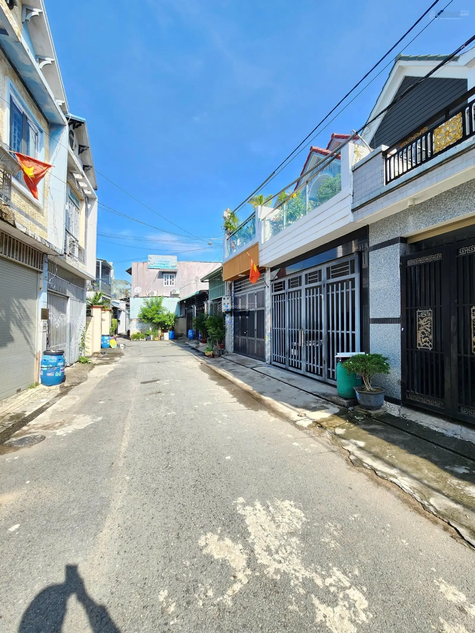 4.65 Tỷ/ bán nhà hoàn công 1T1L gần chợ Dĩ An 1 đường Trần Hưng Đạo TP Dĩ An sân ô tô đường thông