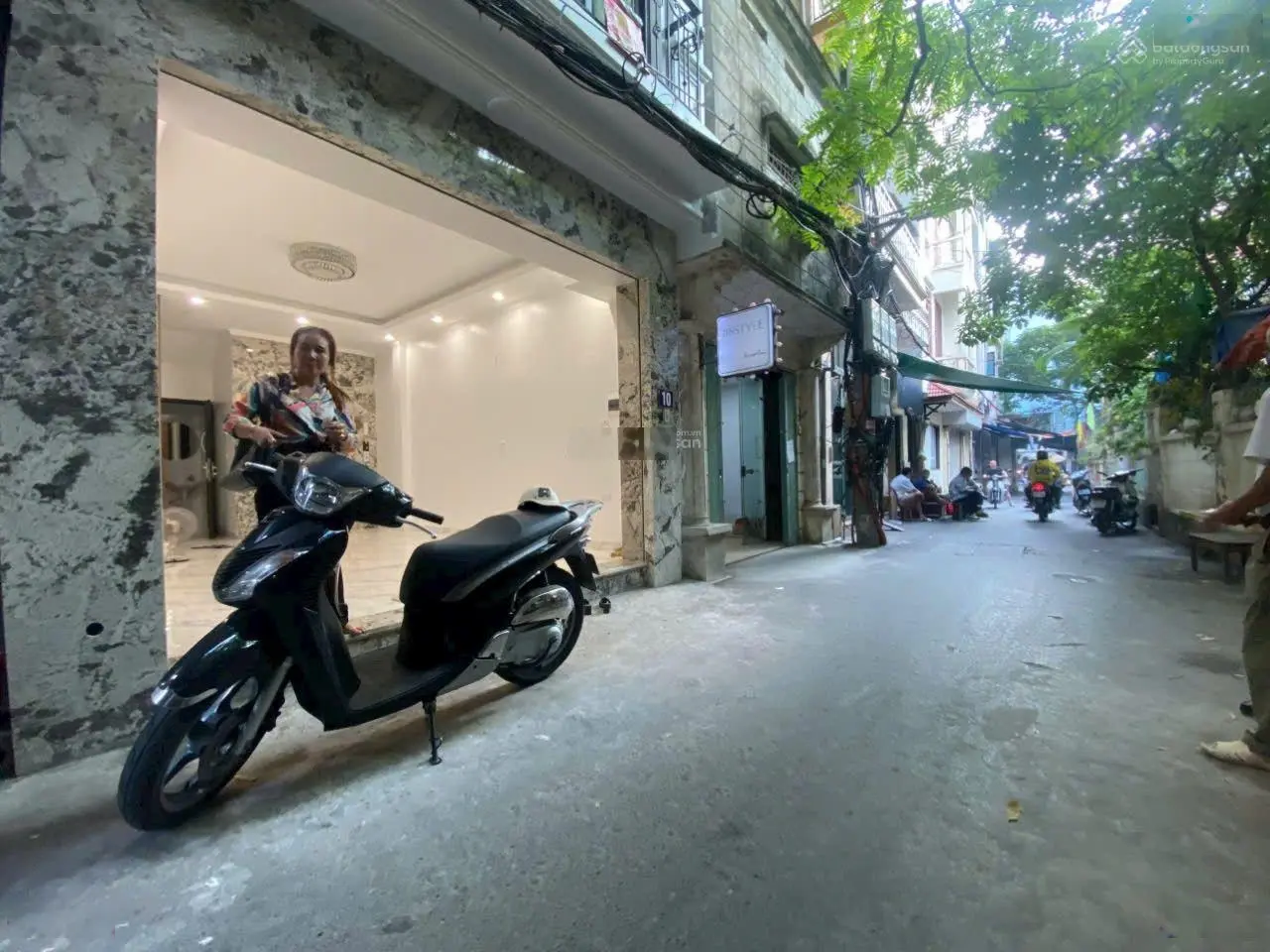 Nhà mặt ngõ thông - ô tô 7 chỗ vào nhà - Kinh doanh, Ở Thụy Khuê Tây Hồ, 45m 7 tầng, Có thang máy