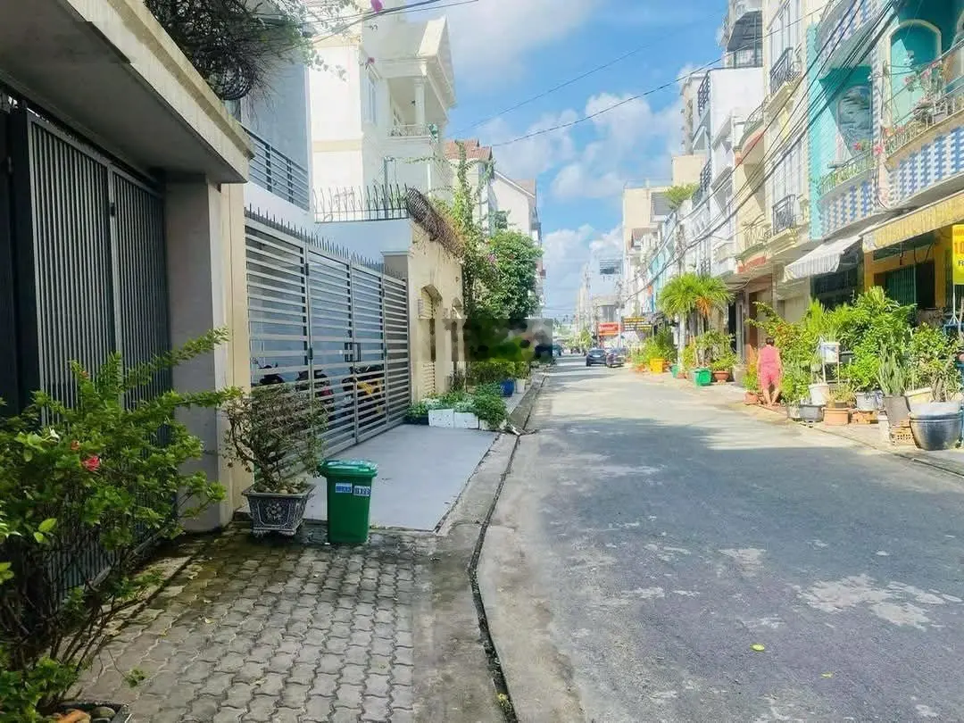 Nhà biệt thự 3PN, 3WC tại Đường N9, Thống Nhất, Biên Hòa, Đồng Nai, giá ưu đãi 19 tỷ VND