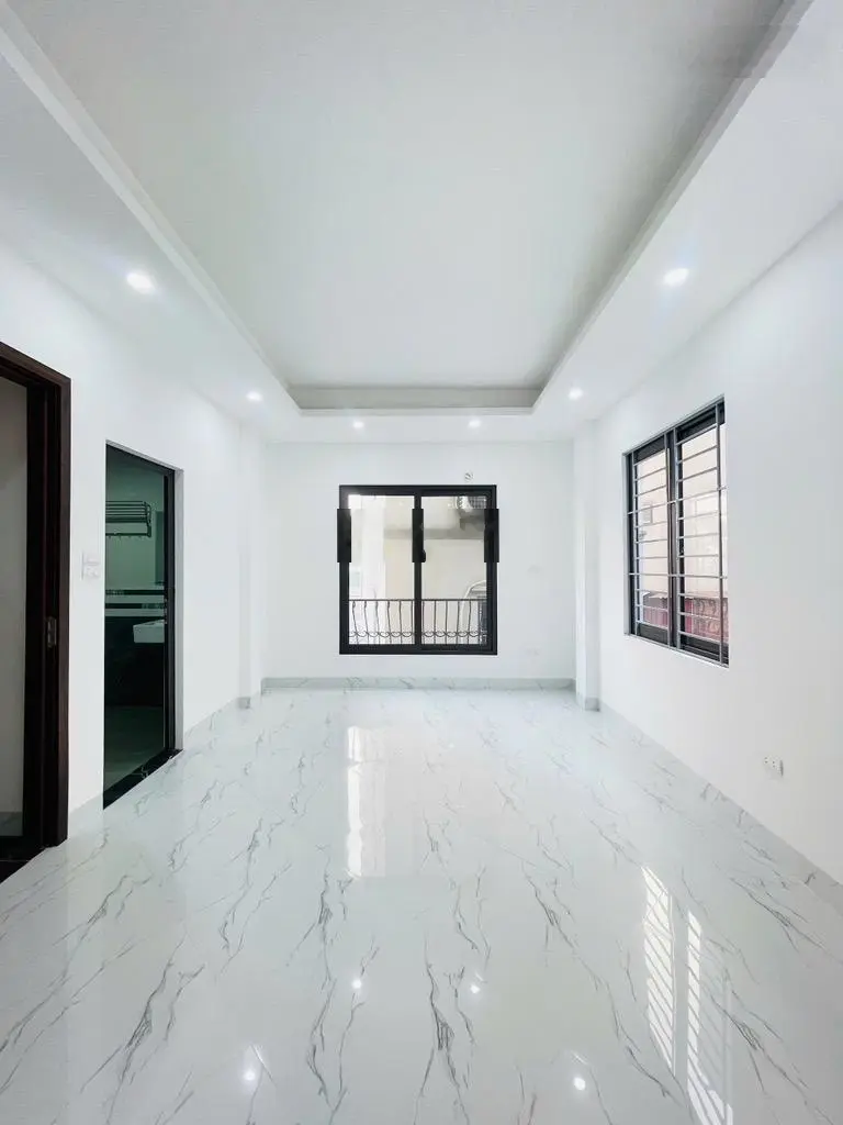 Nhà mới xây phố thúy lĩnh thiết kế hiện đại ngõ rộng thoáng 30m² 5 tầng 3 ngủ đủ công năng