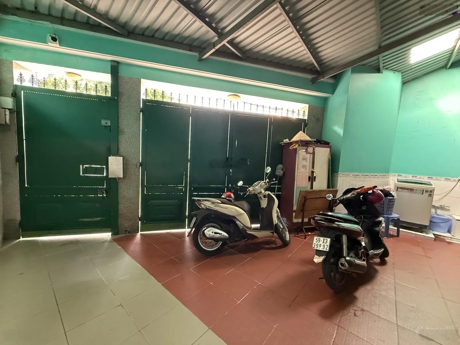 Thu nhập khủng 90tr/th, 3 tầng + sân thượng, 21 CHDV, 215m2, ngang 8m, ngay ĐH Ngân Hàng, Giá Tốt